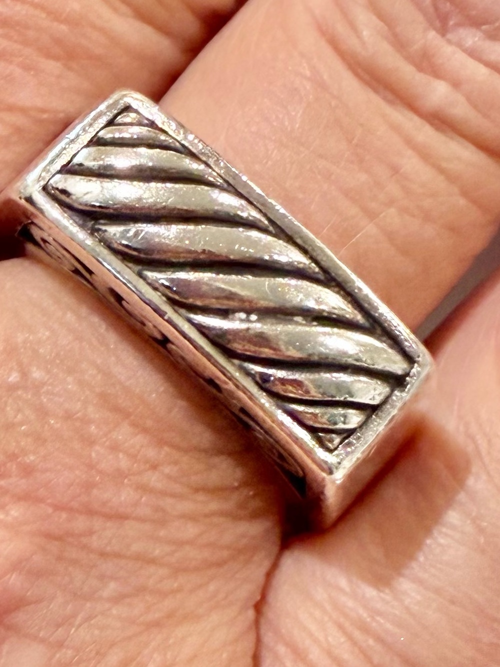 Authentic Brighton Solid .925 Sterling Silver Fluted Cable Ring Size 9 14.7grams